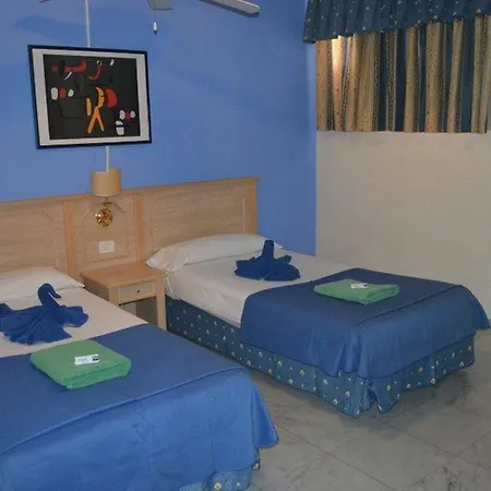 Marola Park Apartment