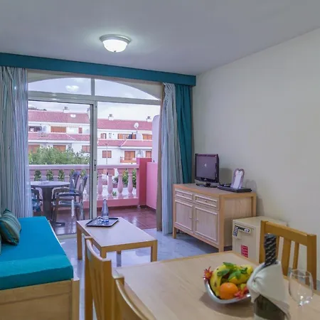 Marola Park Apartament *