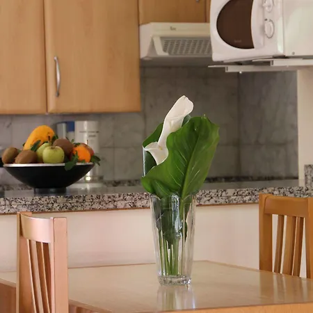 Marola Park Apartment *